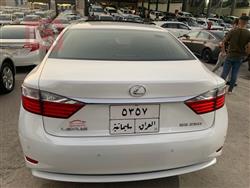 لێکزس ES